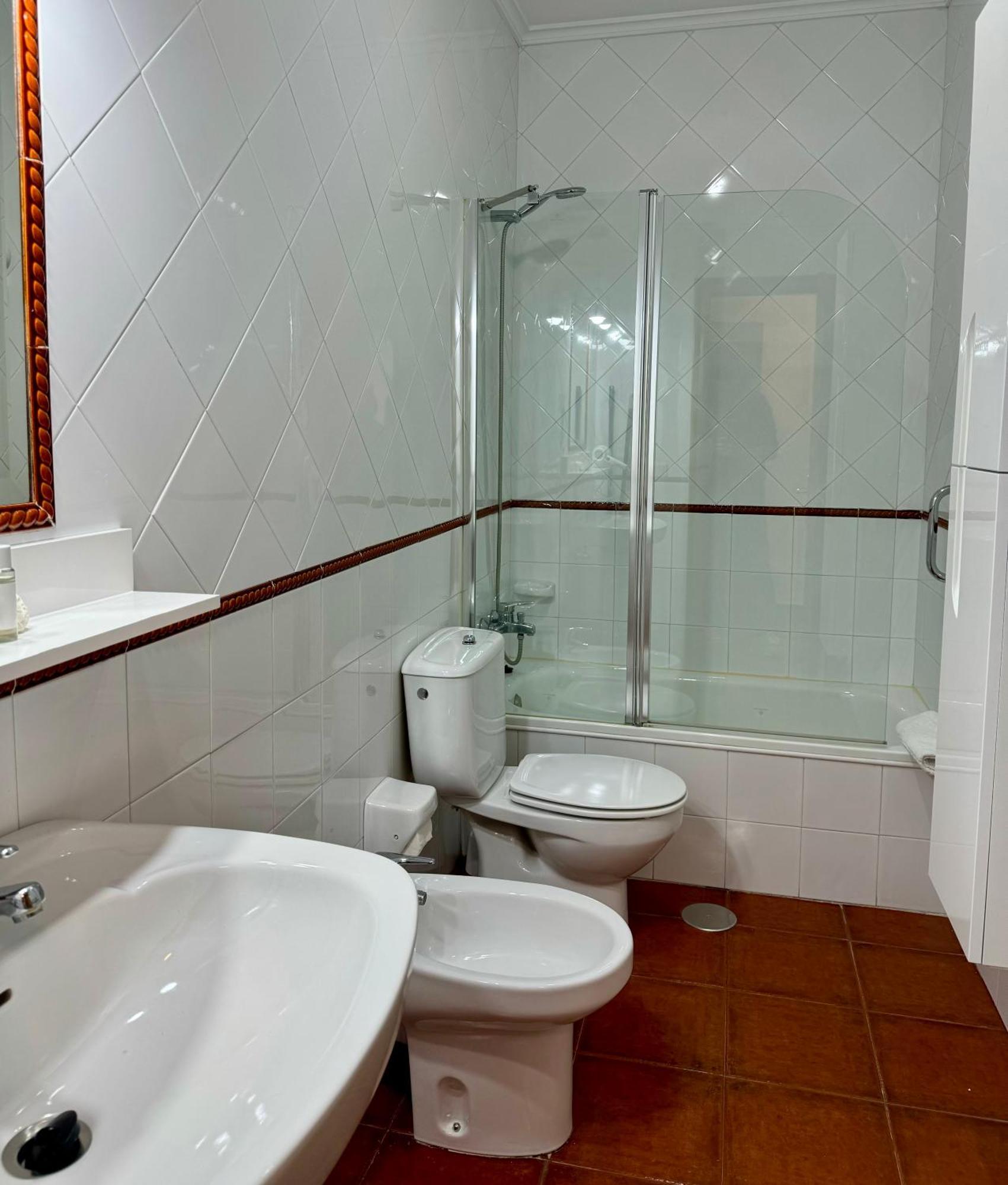 Apartamentos Santa Marina Llanes Luaran gambar