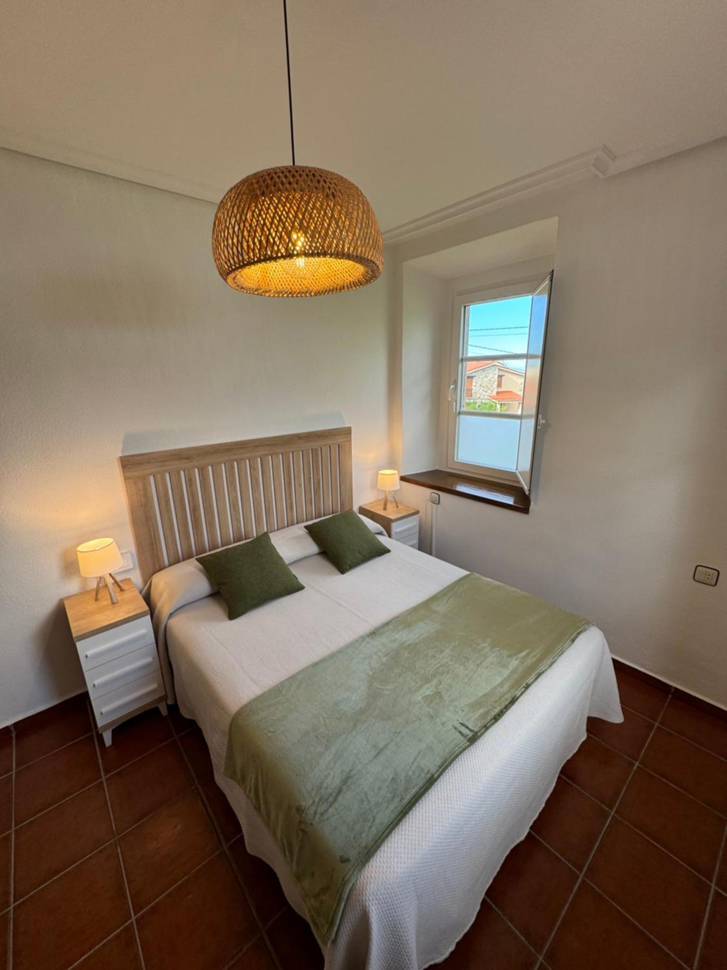 Apartamentos Santa Marina Llanes Luaran gambar